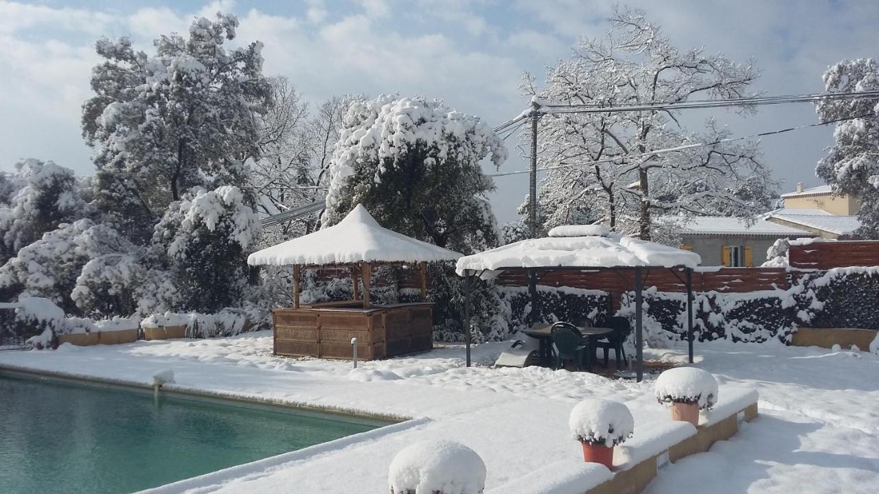 مبيت وإفطار مونتارو La Maison De Jenny المظهر الخارجي الصورة